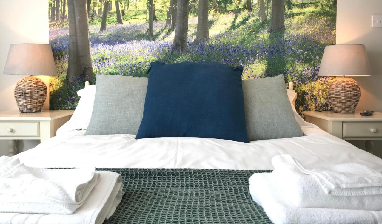 Hotel The Queen'S Head At Broad Chalke Exteriér fotografie