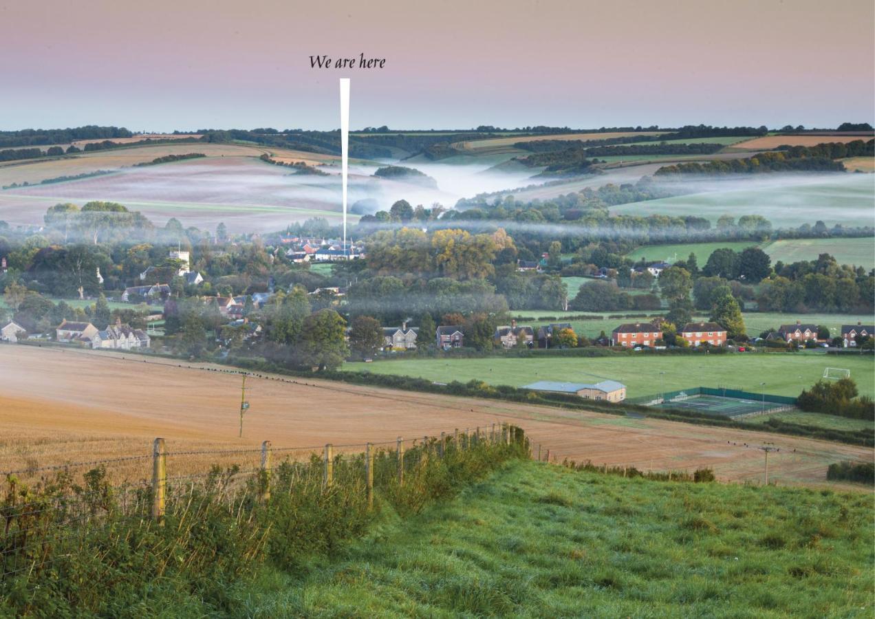 Hotel The Queen'S Head At Broad Chalke Exteriér fotografie